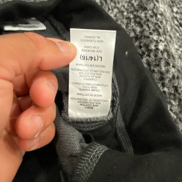 New without tags never worn - Picture 5 of 5